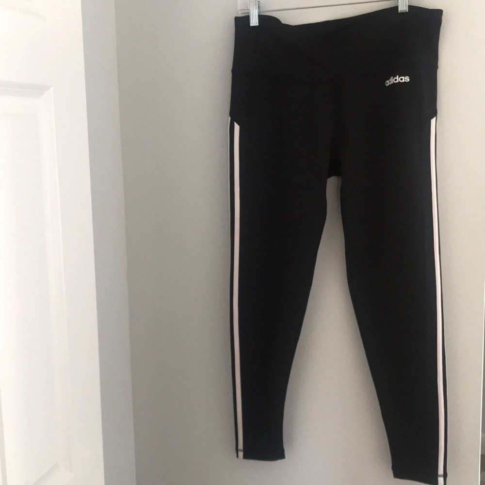 Adidas leggings